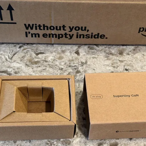 Reviewer's photo: Supertiny retail box and Amazon packaging